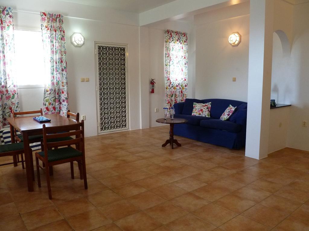 Caribbean Sea View Holiday Apartments Mero Bilik gambar